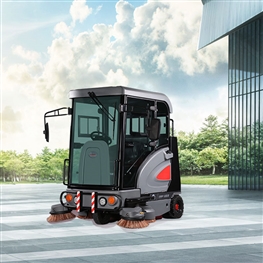 S1900ED探路者掃地車|高美智慧型駕駛式掃地機